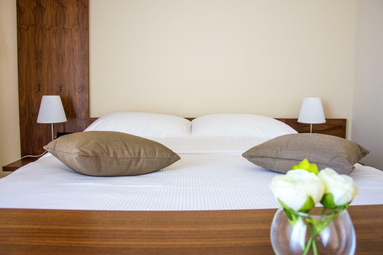 Villa Rooms Mediteran Borovići Екстериор снимка