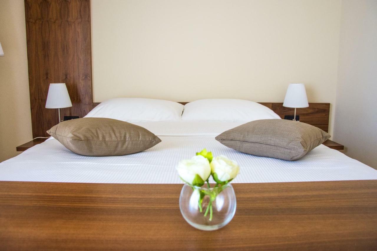 Villa Rooms Mediteran Borovići Екстериор снимка